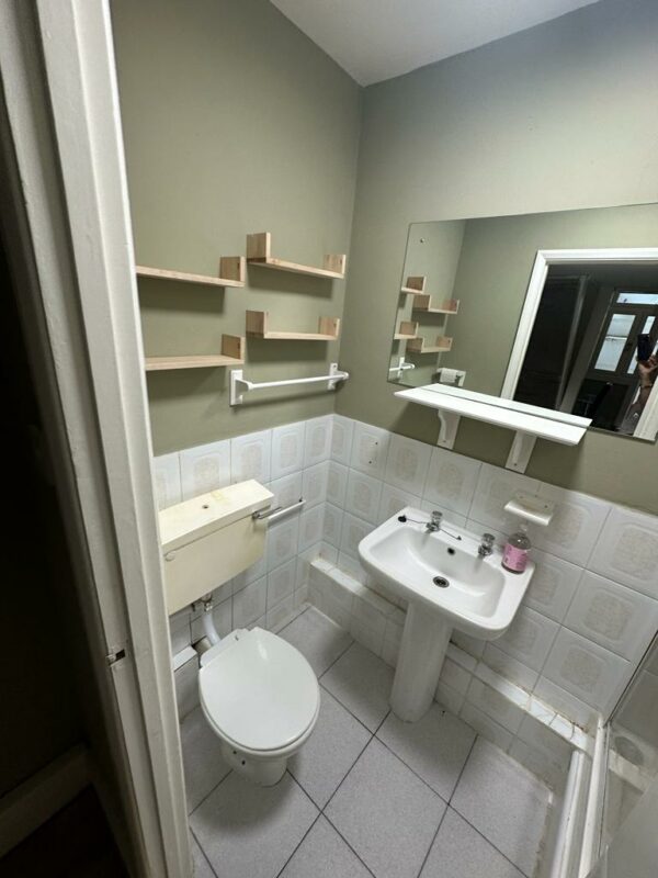Studio 3@59 Prince’s Square W2 4PX (council tax band A) Single self-contained studio with patio  (£283p/w)  £1230p/m - Image 2