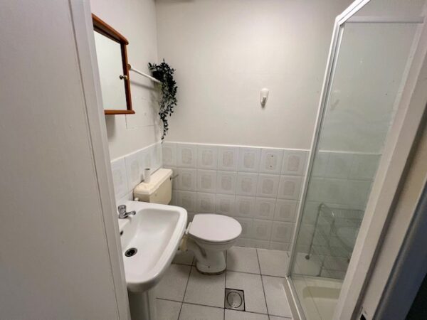 Studio 8@59 Prince’s Square W2 4PX (Council tax band A) Double self-contained studio with balcony Price £1360p/m - Image 14