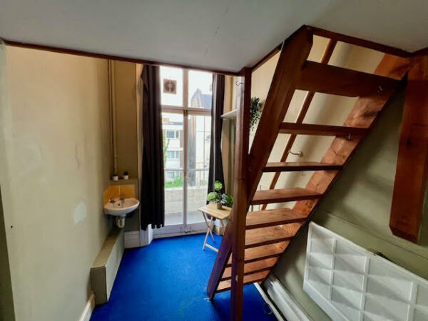 Flat 5@35 Matheson Road W14 8SN (meeting at 45 Matheson Road) One bedroom flat (2 showers +shared toilet)	 £1400pm - Image 21