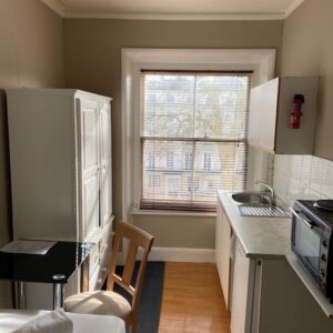 Studio 16@59 Prince’s Square London W2 4PX Single self contained studio Price: £231p/w £1000p/m